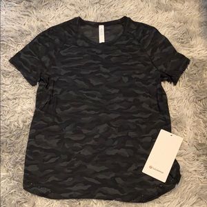 Lululemon shirt
